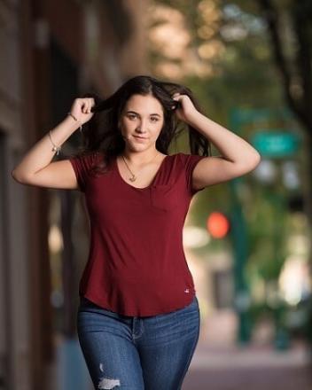 charleston-wv-downtown-senior-pictures