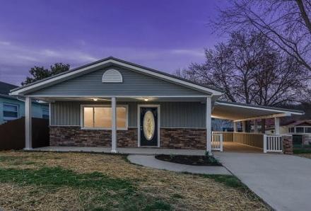 wv-real-estate-photographers-twilight-exterior-waybright